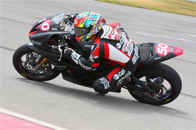 Triumph's Fong Tied For Dynojet Pro Sportbike Championship Lead Heading Into Finale Of GEICO Motorcycle Superbike Shootout